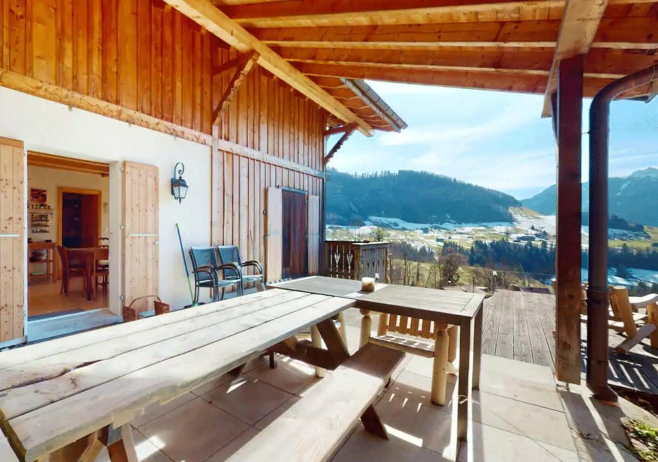 Chalet Authentique Avec Magnifique Vue Cerniat